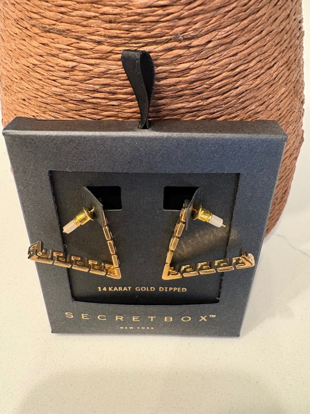 SECRET BOX NEW YORK 14K GOLD DIPPED GREEK PATTERN TRIANGLE  HOOP EARRING  (W)